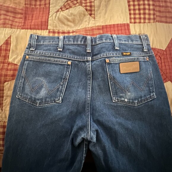 Wrangler - Picture 2 of 5